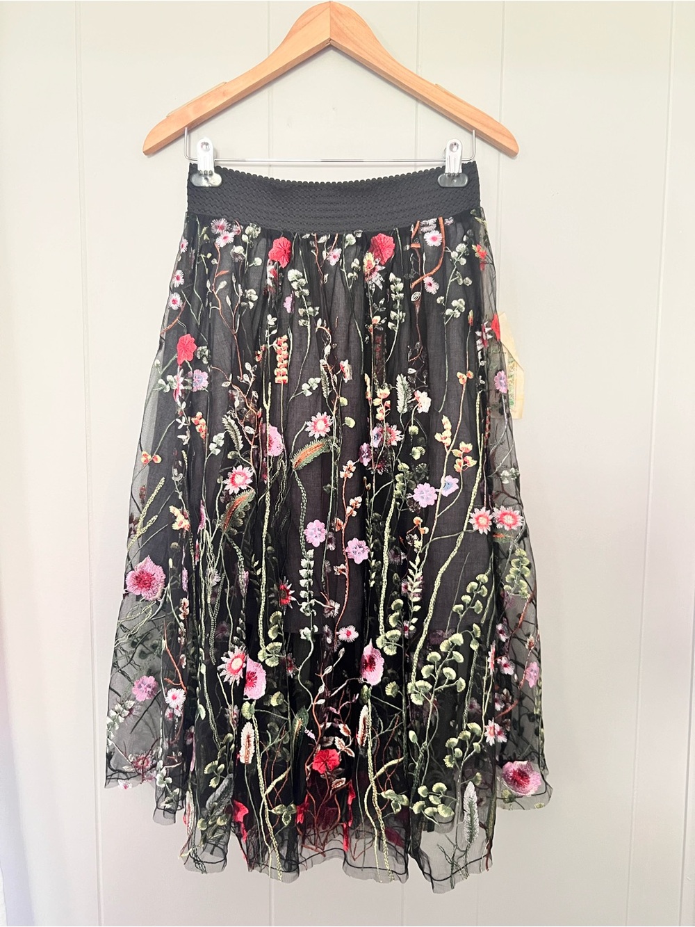 Aratta Silent Journey Embroidered Floral Mesh Skirt Black Boho Romantic Midi S